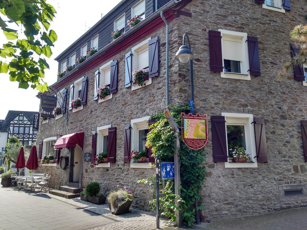 Hotel Garni Altes Winzerhaus Moselschaenke Kobern-Gondorf Bagian luar foto