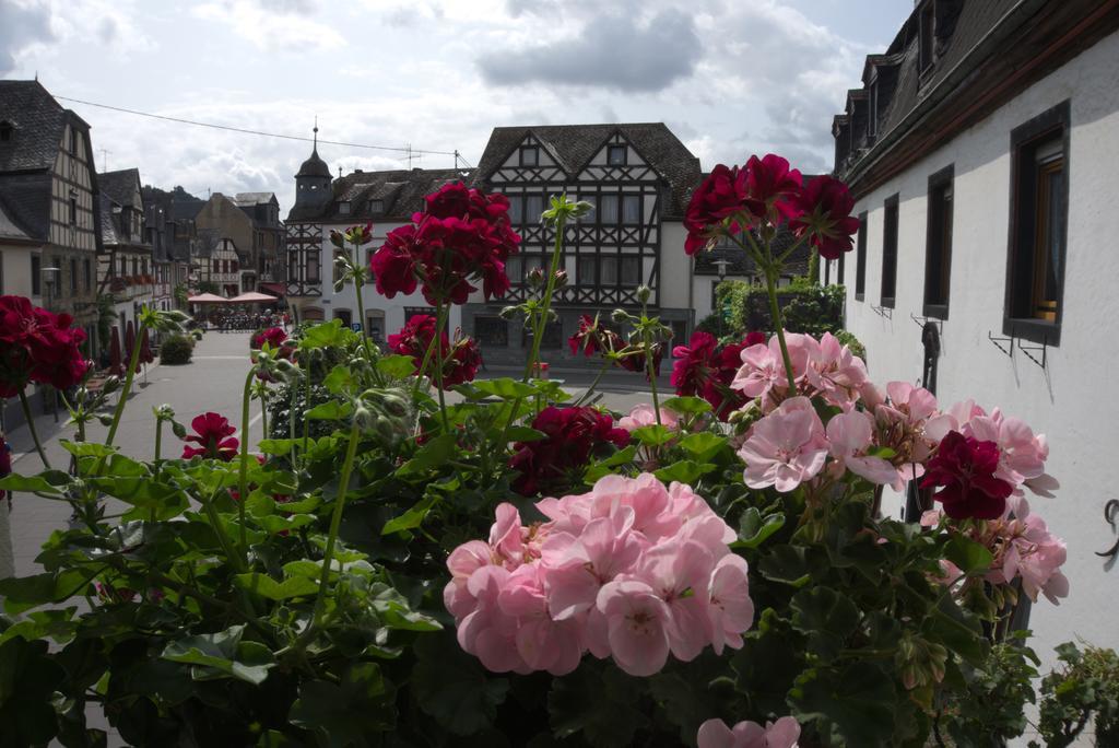 Hotel Garni Altes Winzerhaus Moselschaenke Kobern-Gondorf Bagian luar foto
